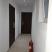 Apartman Poseidon, privatni sme&scaron;taj u mestu Djenović, Crna Gora - Hodnik